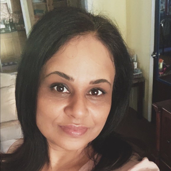 Meet your Posher, Nirmala - Picture 1 of 1